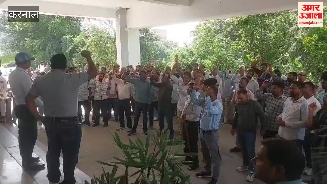 Effigies were burnt across the state in protest against the privatization of the electricity sector in Karnal; protesters expressed their outrage by burning effigies of the Energy Minister, the Chief Minister, and the HERC Chairman.