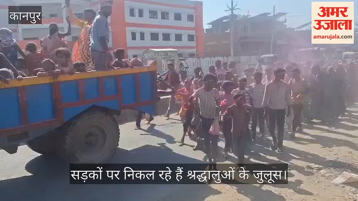 कानपुर: भीतरगांव इलाके में रिंद नदी और रामगंगा नहर में दुर्गा प्रतिमाओं का विसर्जन