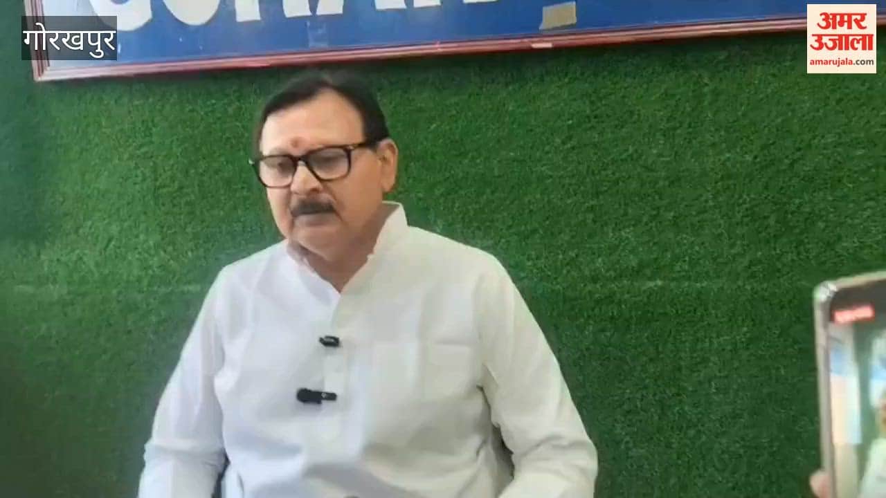 Teachers MLC Election Vinay Shankar Tiwari Promises OPS Restoration if SP Returns to Power