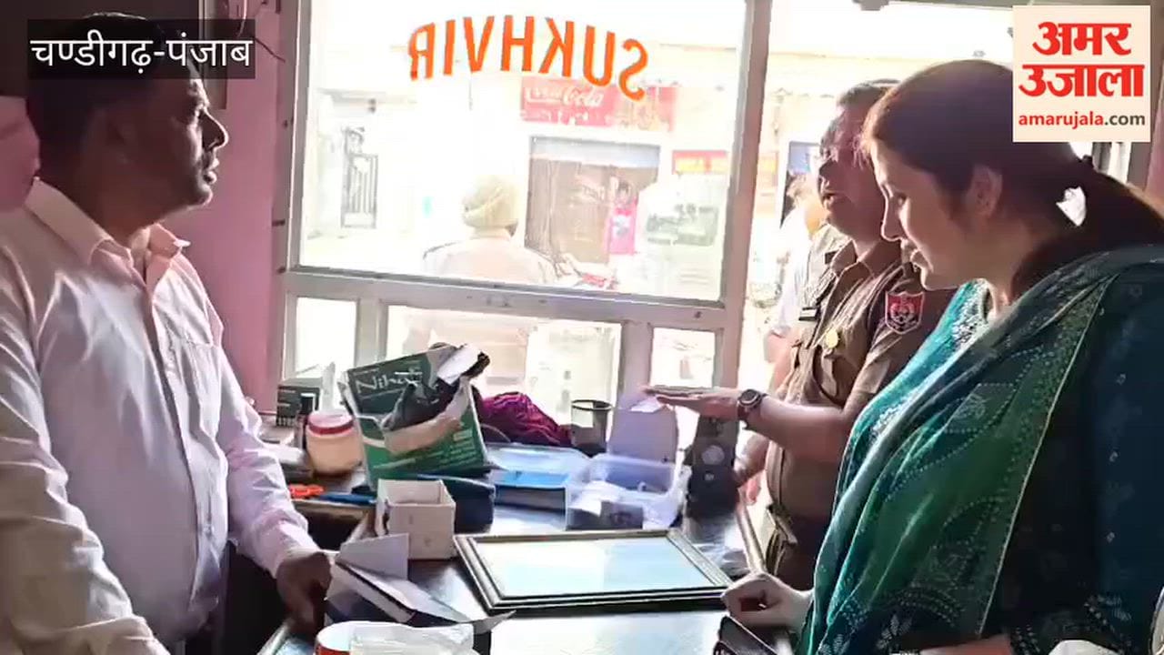 Raid conducted at a medical store in Khukhrain; expired license discovered, Pregabalin seized