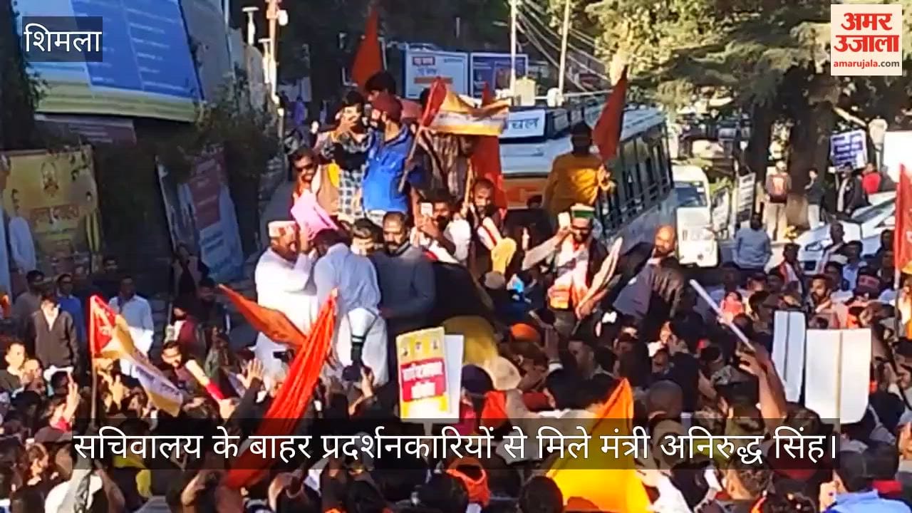 Minister Anirudh Singh met with protesters outside the Secretariat