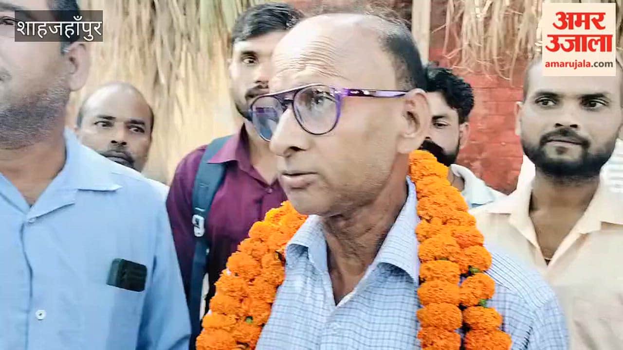 Contract workers hope to get their jobs back in Shahjahanpur