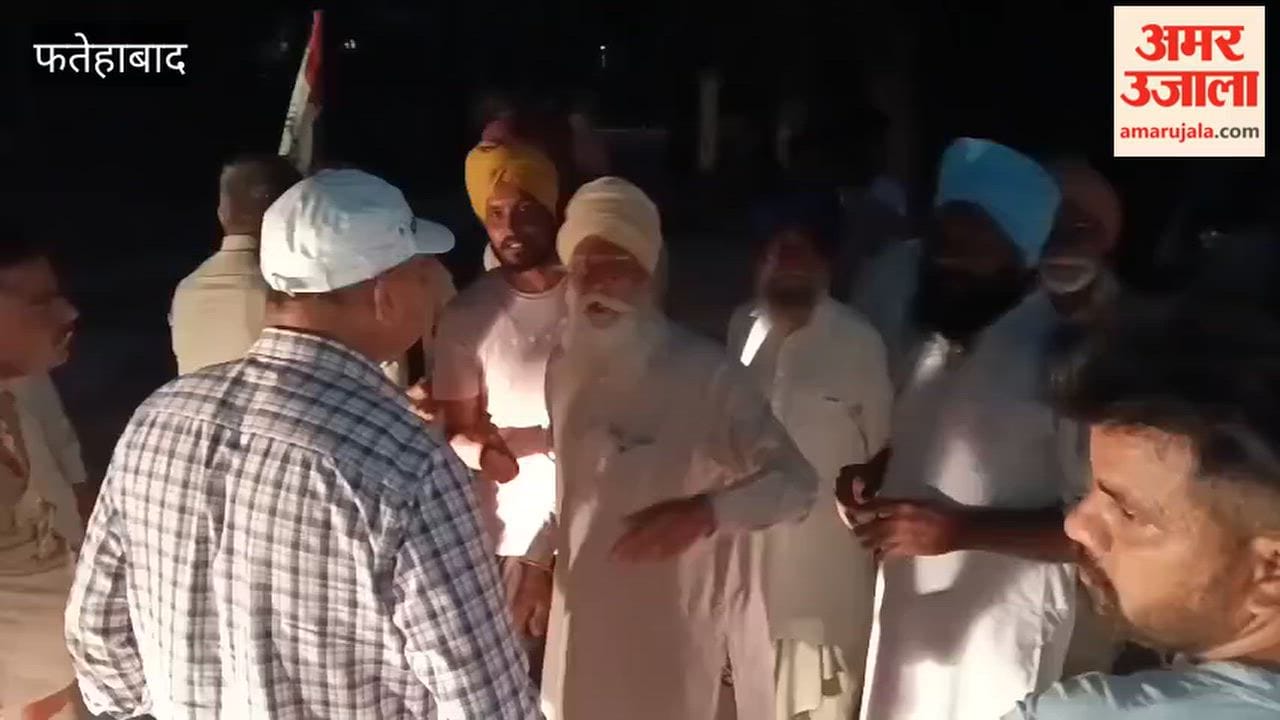 Farmers surround Jakhal 132 kV substation following power supply cut-off