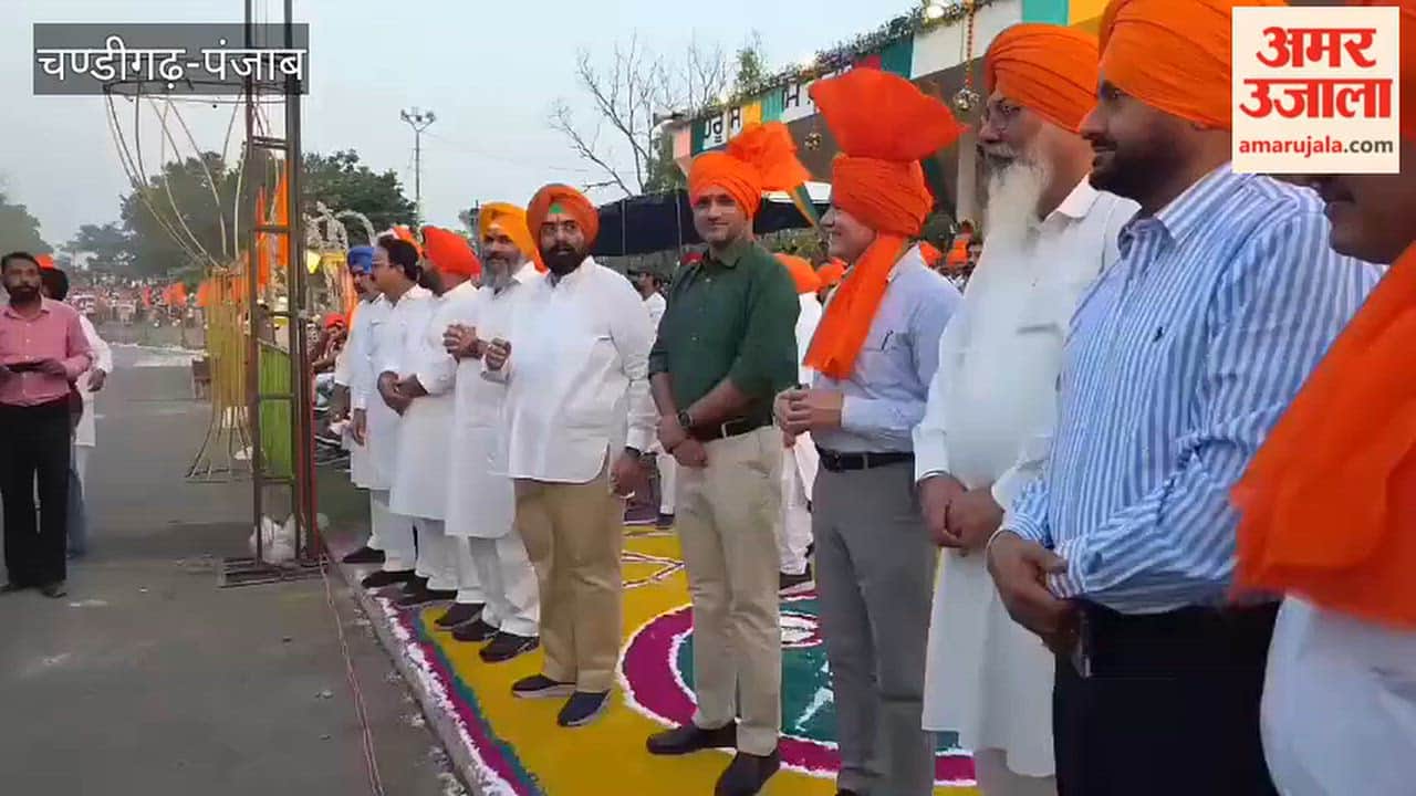 Dussehra celebrated with pomp at Nehru Stadium in Faridkot, tableaus of Shri Ram enthralled people