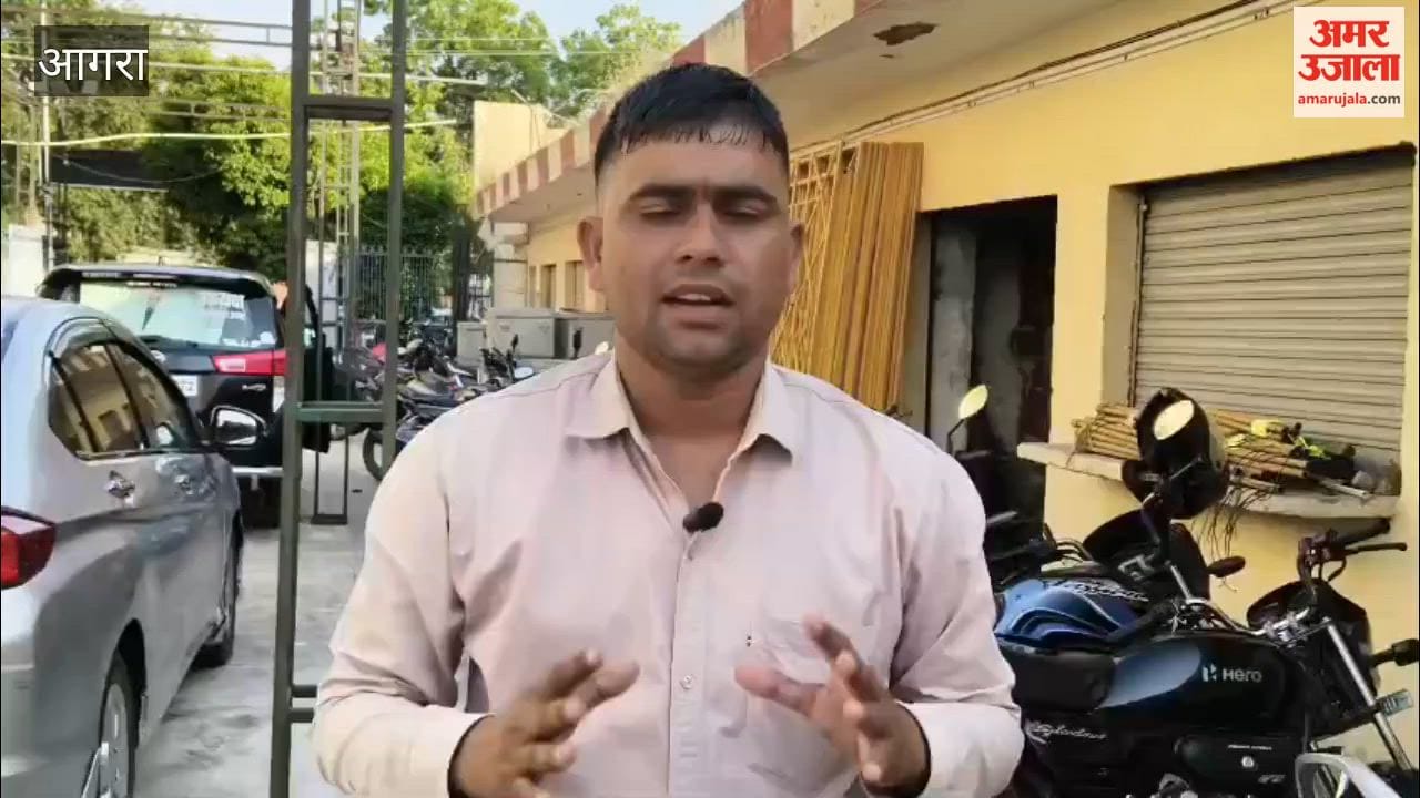 The Jat Mahasabha celebrated the festival of Dussehra with great enthusiasm; they have warned that if the statue of Surajmal is not installed, they will lay siege to the Agra Fort.
