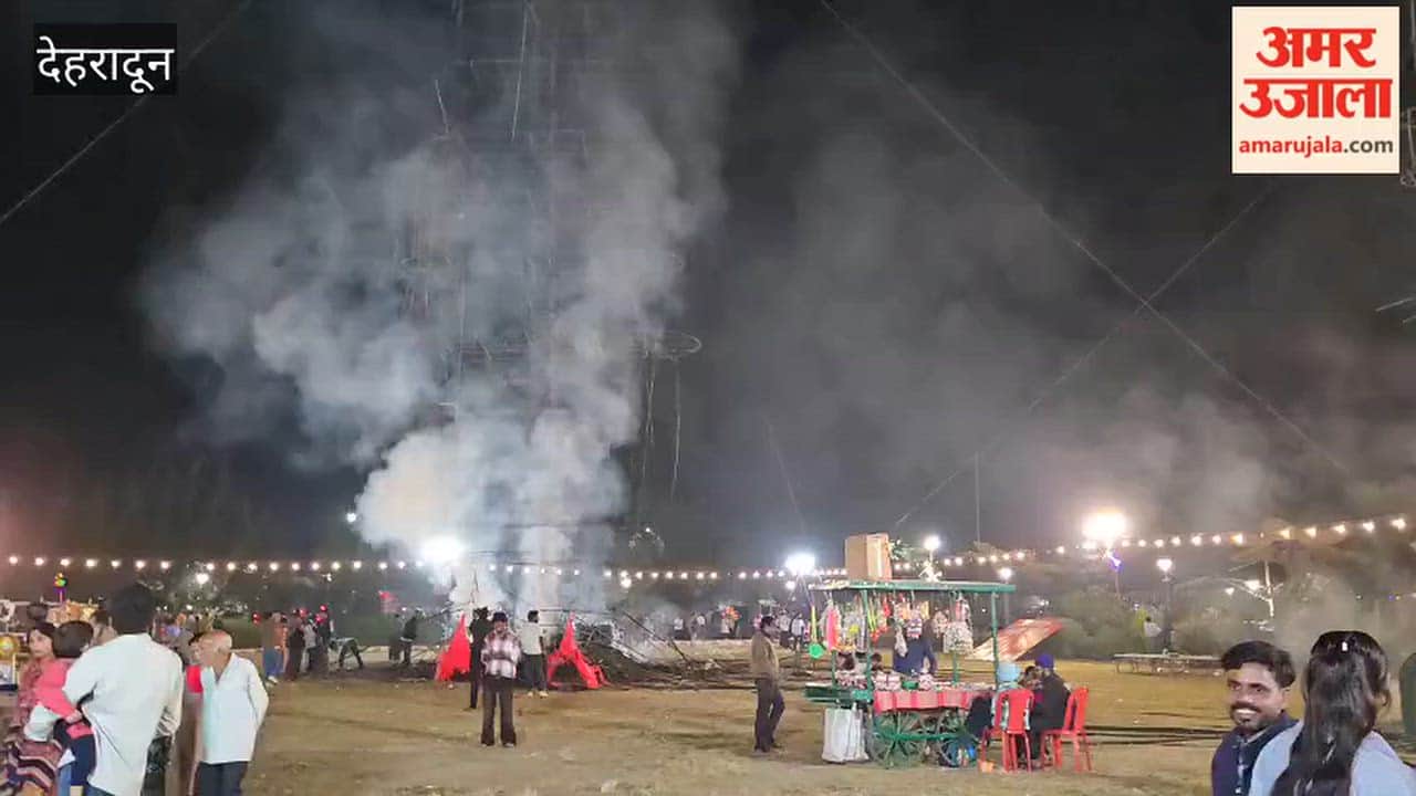 Dehradun: The effigy of Ravana at Parade Ground did not burn completely; not all 10 faces