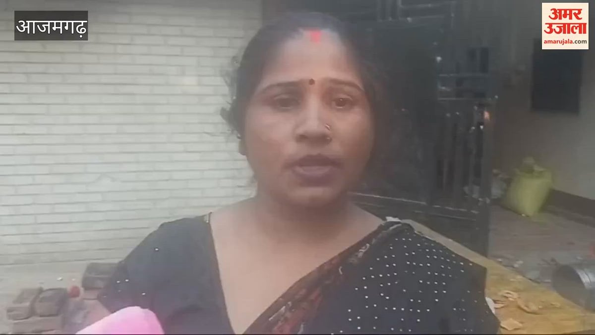 VIDEO: दुर्गा पूजा के भंडारे में दो पक्षों में पथराव, 11 घायल