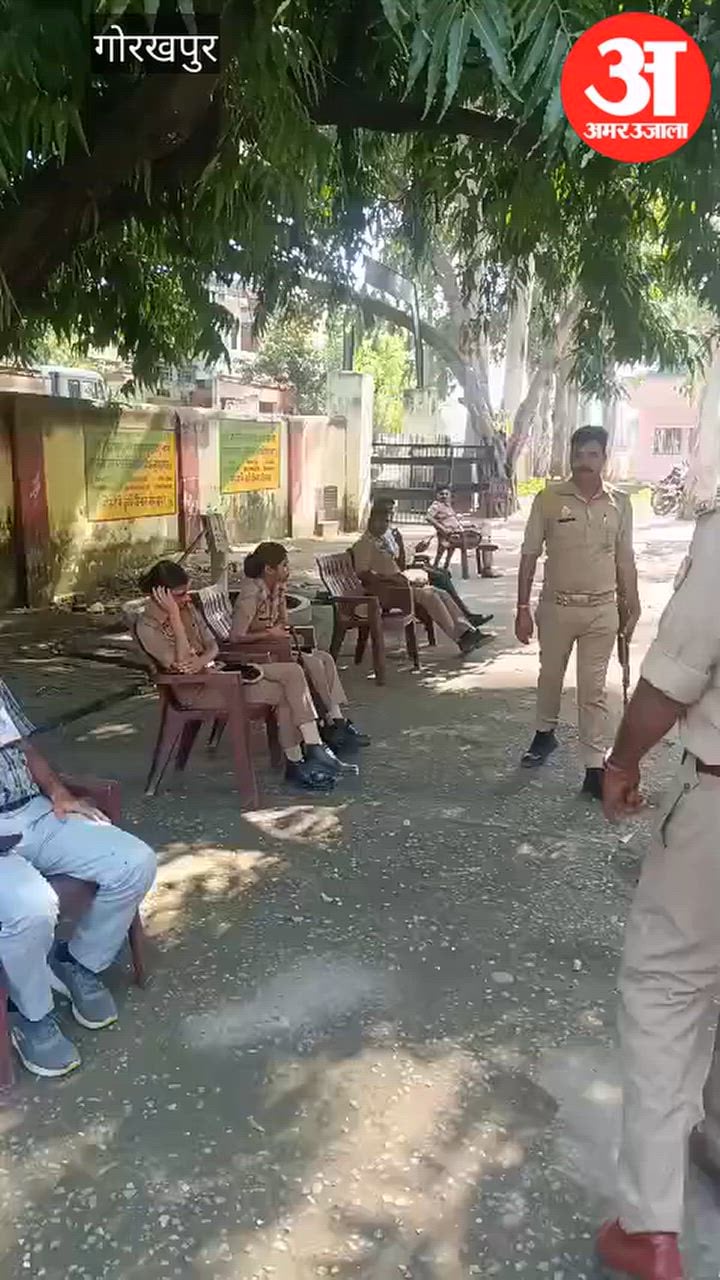 गोरखपुर: पिपराइच के बूथ नंबर 52 पर शांतिपूर्ण मतदान