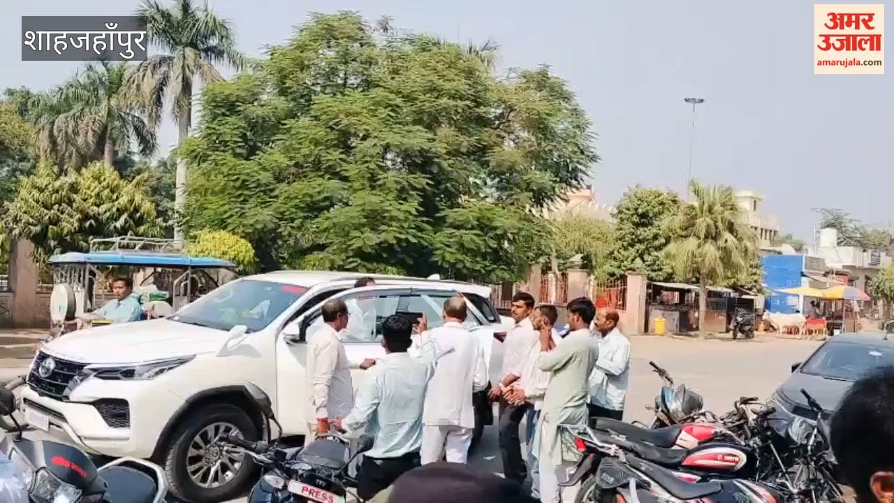Congress observer Damodar Gurjar has accused the BJP of stealing votes