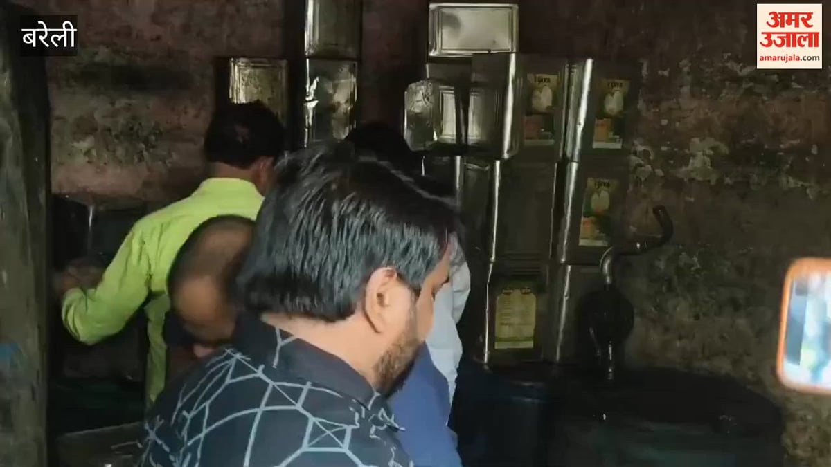 जलालाबाद में 10 लाख की मिलावटी 90 क्विंटलसौंफ सीज, पुताई वाले हरे रंग से रंगने का आरोप