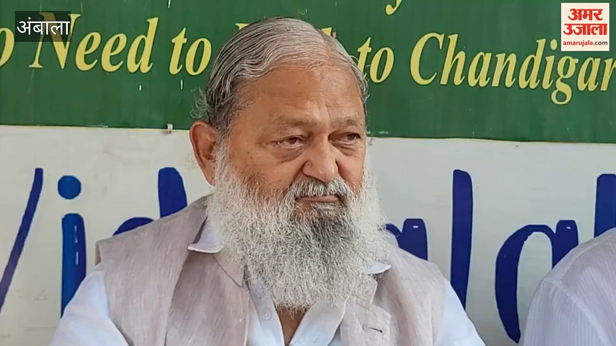 विपक्ष ऑक्सीजन सिलेंडर के सहारे राजनीति बचाने में लगा- मंत्री अनिल विज