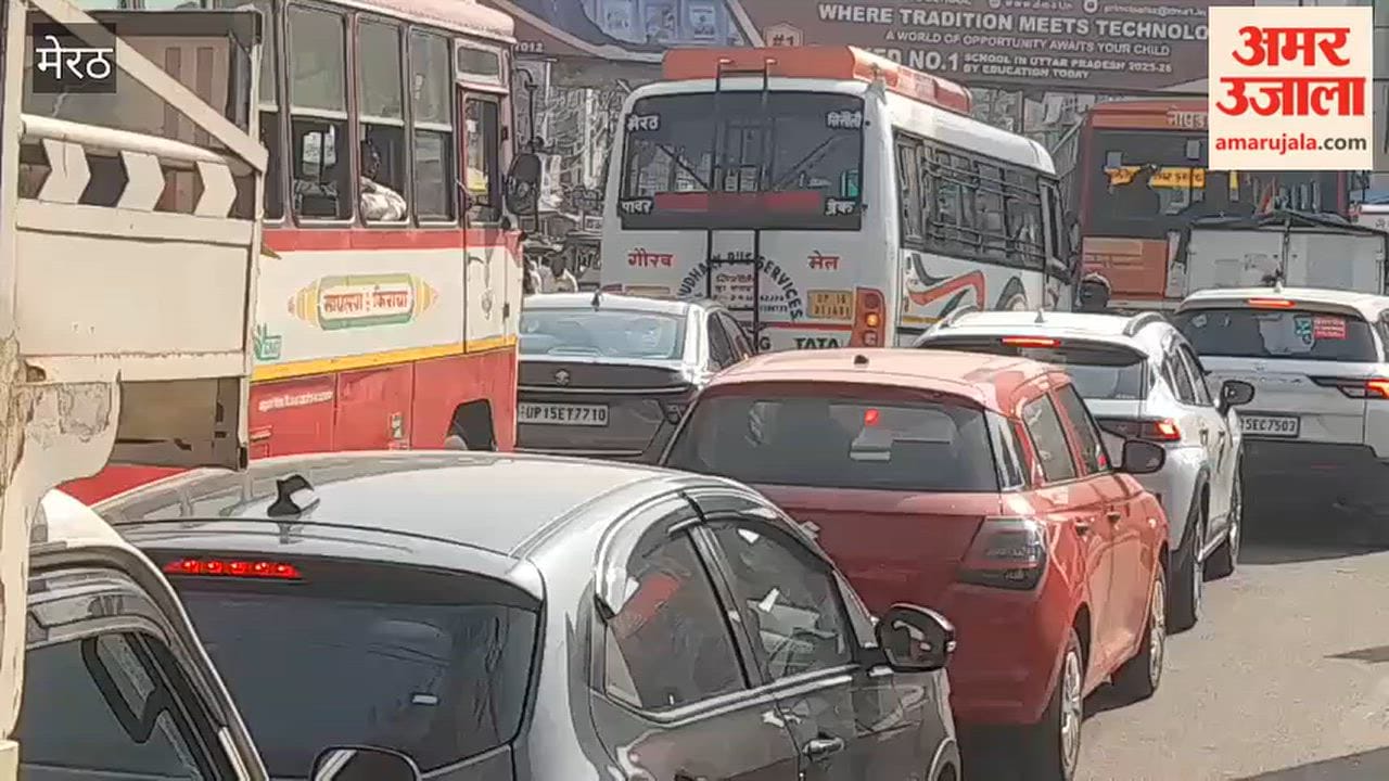 Meerut: Traffic remained jammed for hours from Begumpul to Zero Mile.