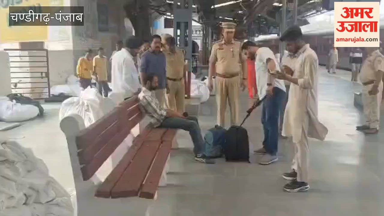 Checking at Ferozepur Cantt station in view of Diwali and Chhath Puja