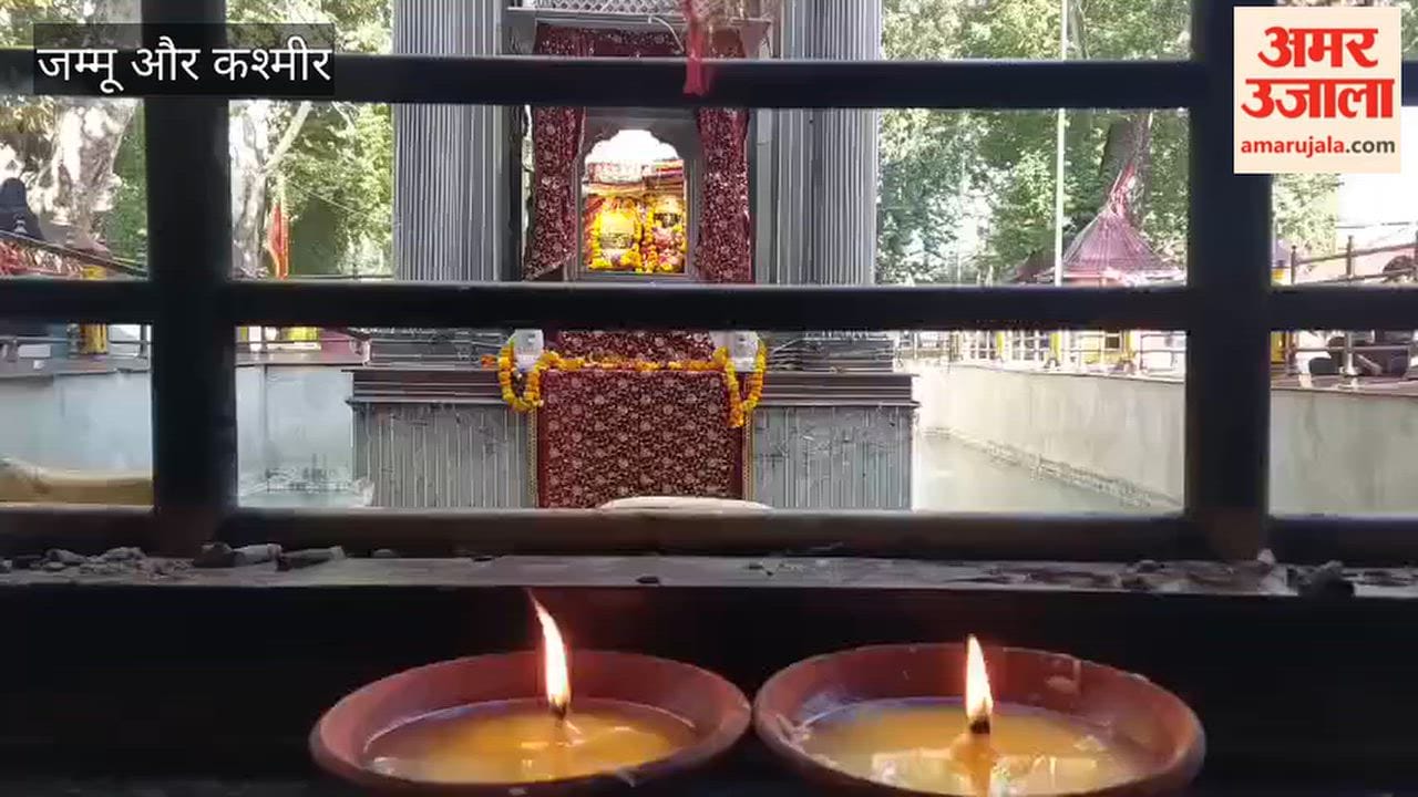 Dussehra Celebrated at Tulmulla’s Kheer Bhawani Temple in Ganderbal.
