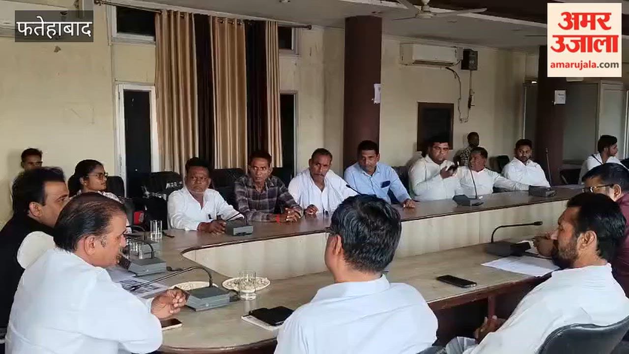 Councilors expose the reality before the Vice Chairman, stating: "There is no cleaning, and the vehicles for garbage collection never arrive."
