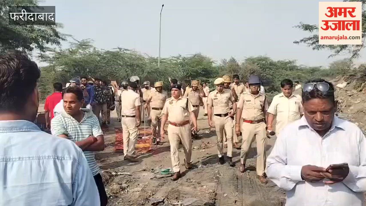 Faridabad: People stage a sit-in protest against the dumping of garbage; pelt stones at the police.