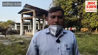 The body of Mukesh, who had gone to Aminiya in search of employment and a brighter future for his family, reached his village. The last rites were duly performed and his 6-year-old son lit the funeral pyre.