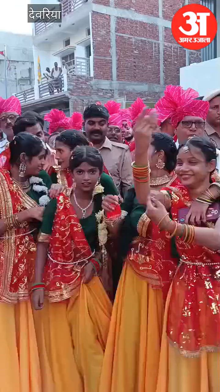 देवरिया: गाजे-बाजे के साथ निकली श्रीराम बारात