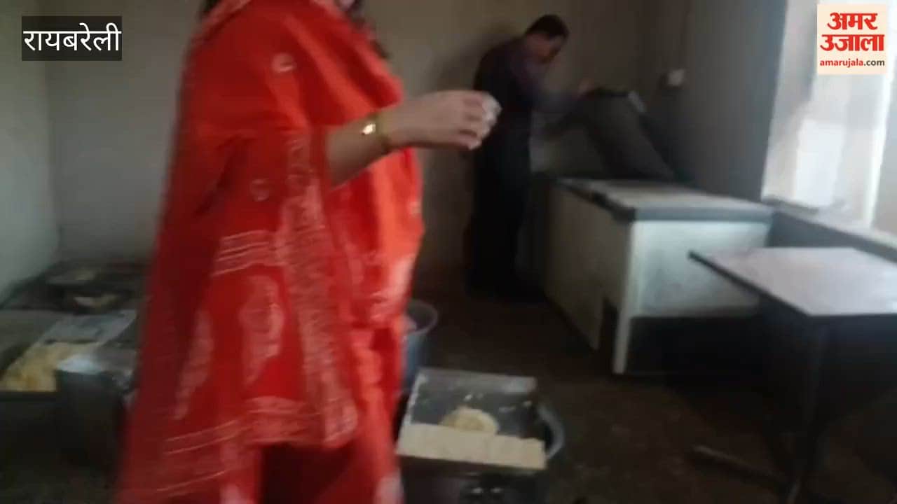 Several establishments raided ahead of Diwali and quality of khoya sweets checked in Raebareli