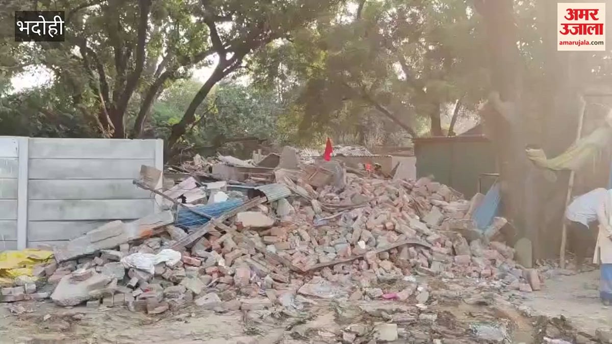 लालानगर में फिर चला बुलडोजर, हटवाया गया अतिक्रमण; VIDEO
