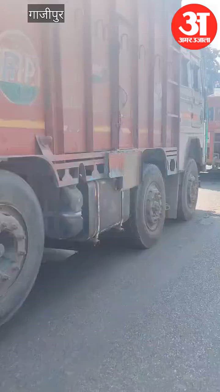 बालू लदा ट्रेलर खराब होने से एनएच-31 पर लगा आठ किमी लंबा जाम, VIDEO