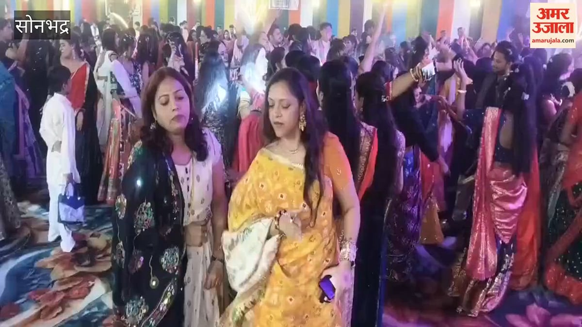 युवाओं, महिलाओं और बच्चों ने डांडिया-गरबा की प्रस्तुतियों से बांधा समां, VIDEO