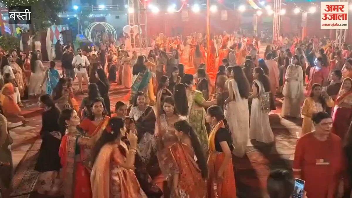 बस्ती: बभनान में शरद पूर्णिमा पर डांडिया-गरबा की धूम