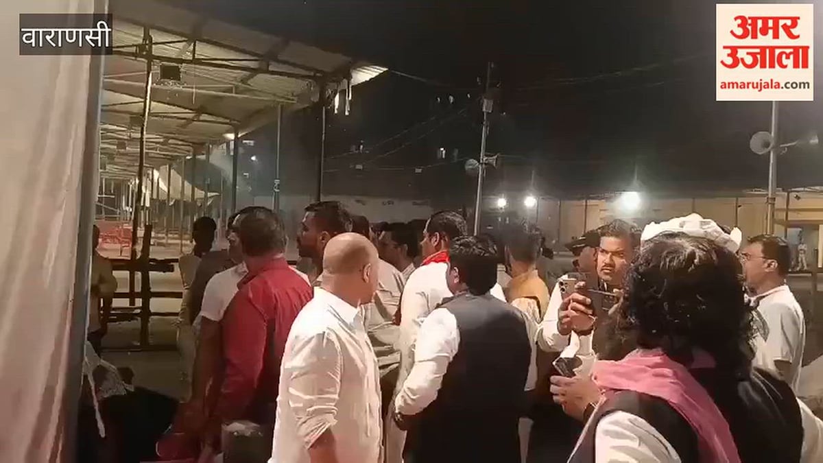 मतगणना से पहले स्ट्रांग रूम का सीसीटीवी 10 मिनट बंद रहने का सपा का दावा, वाराणसी में हड़कंप; VIDEO