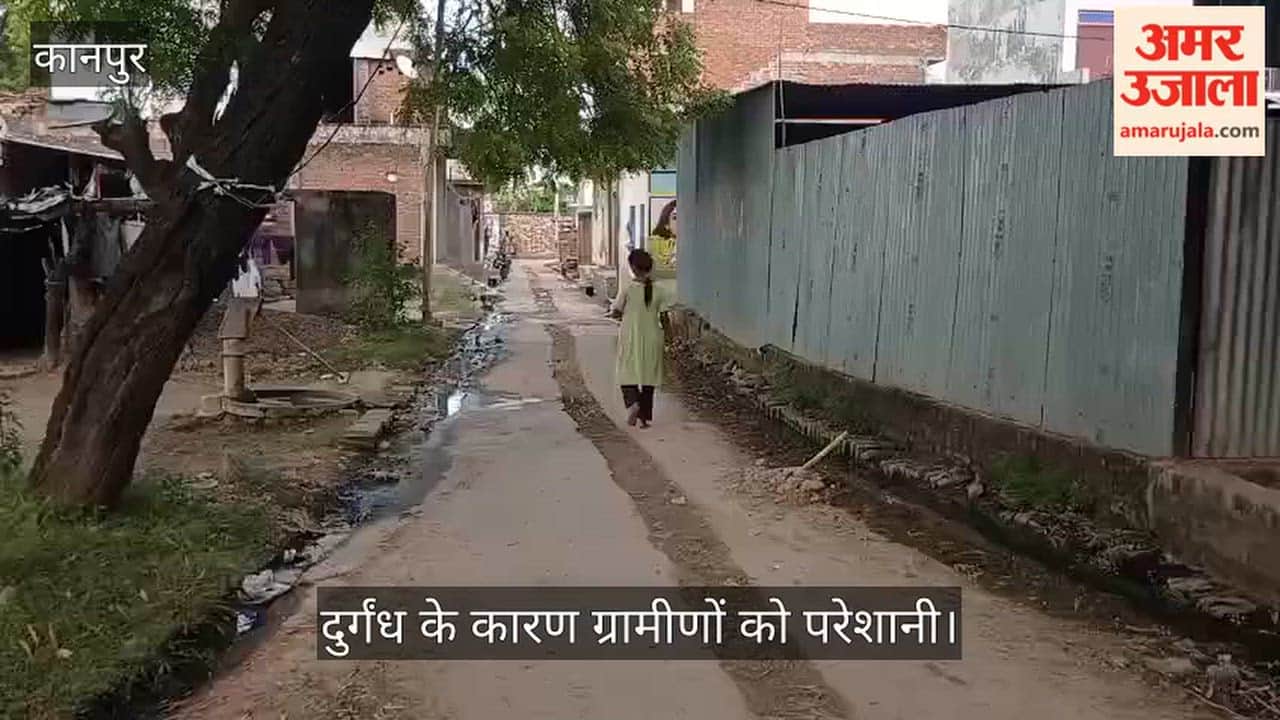 Kanpur Drains clogged in Maksudabad sewage water floods the streets