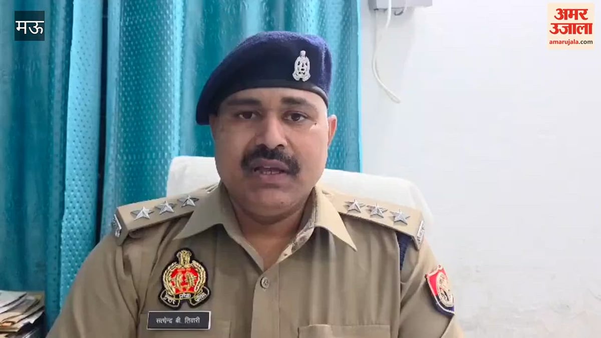 भाजपा के मनोनीत सभासद का भाई निकला अवैध पटाखा कारोबारी, VIDEO