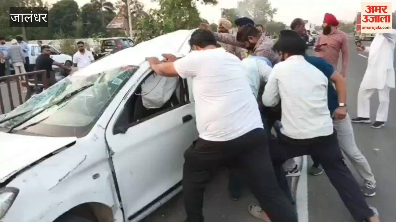 Bus-car collision in Phillaur; two critically injured