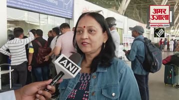 Indigo Flight Crisis: Passengers lost their patience due to Indigo flight cancellations and were severely crit Indigo Flight Crisis: Passengers lost their patience due to Indigo flight cancellations and were severely crit